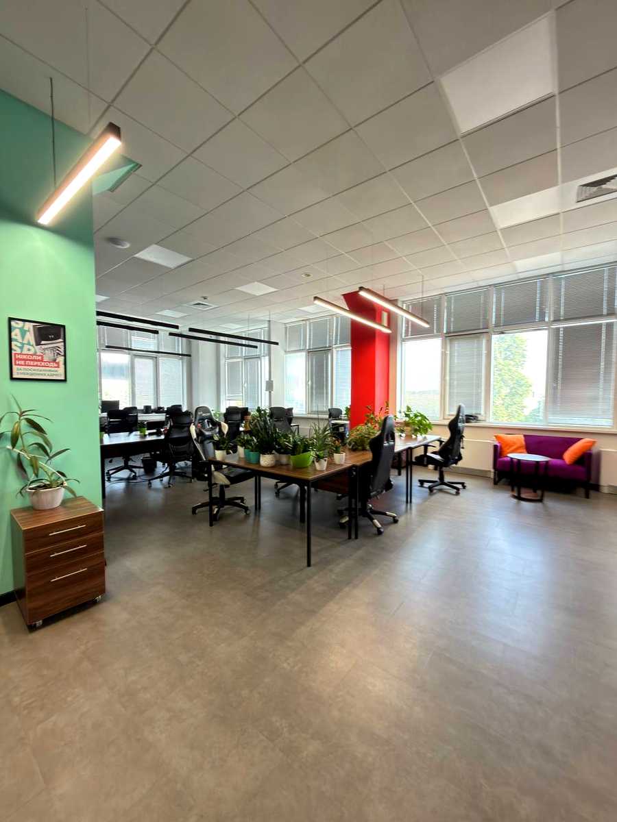 1878200426162209