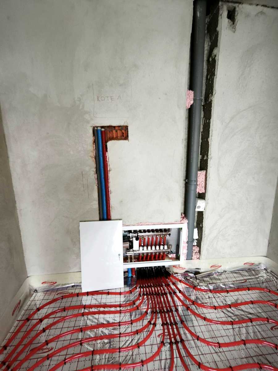 1878200551800267