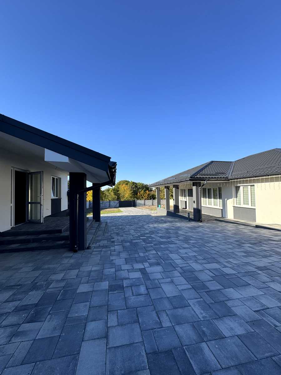 1878200572819423