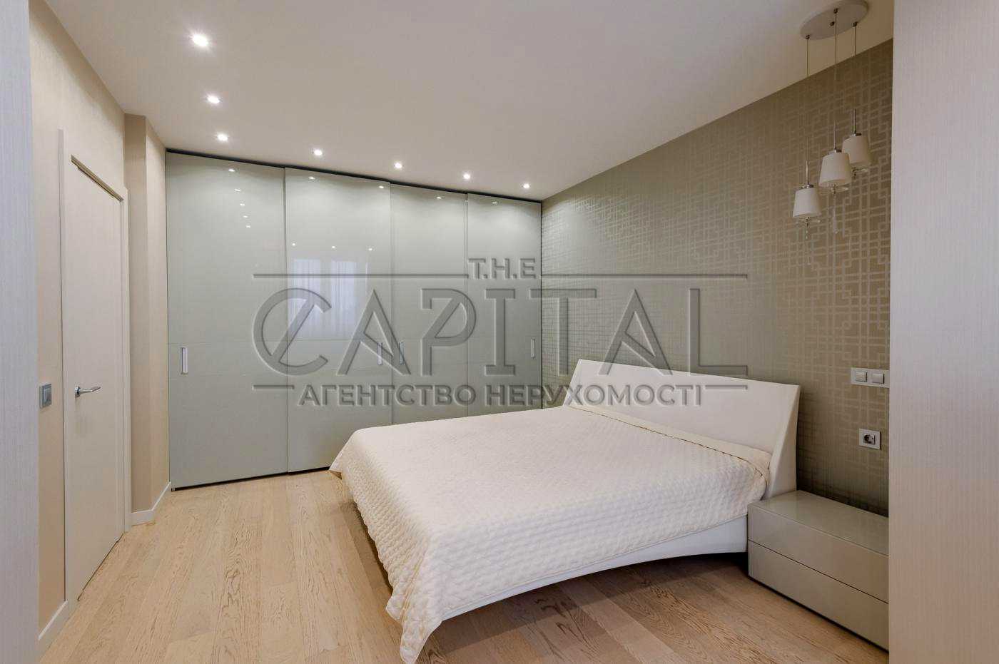 1878202687094996