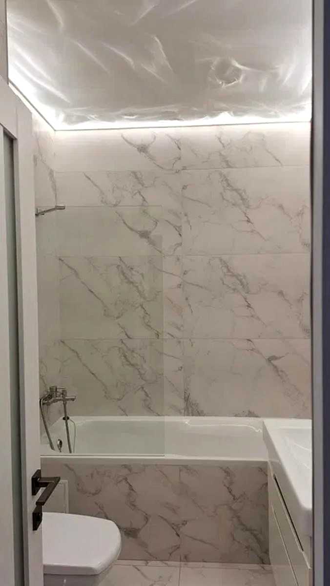 1878202722794215