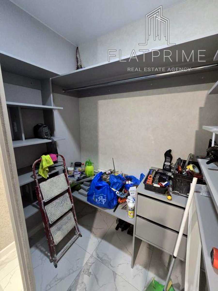 1878203360350625
