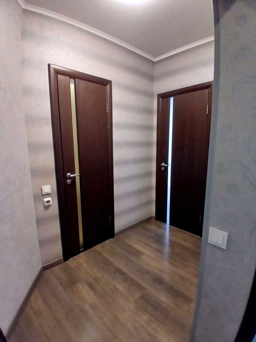 1878205058370934