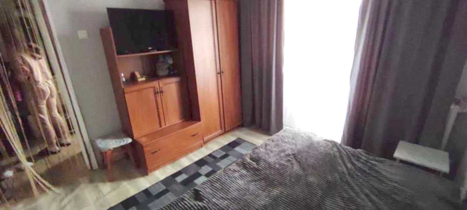 1878205961255659