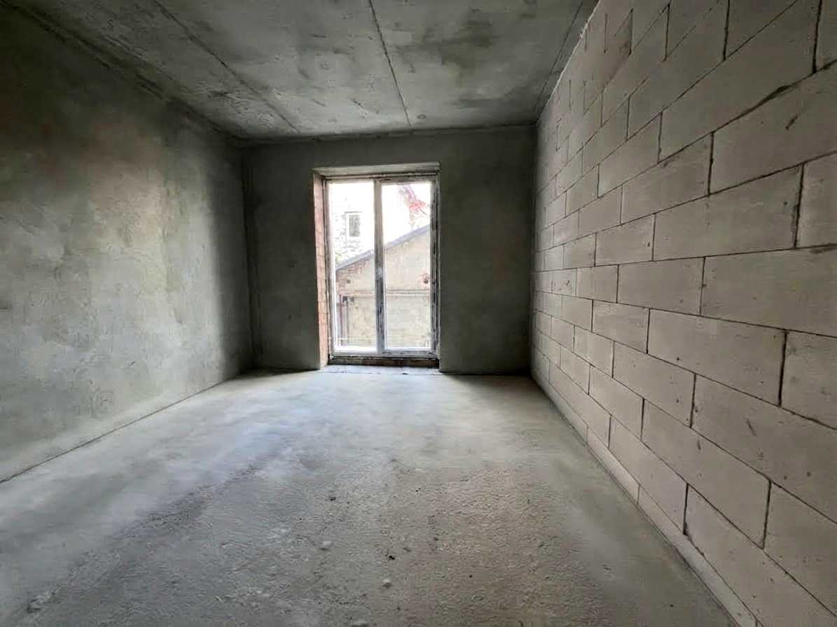 1878206604622103
