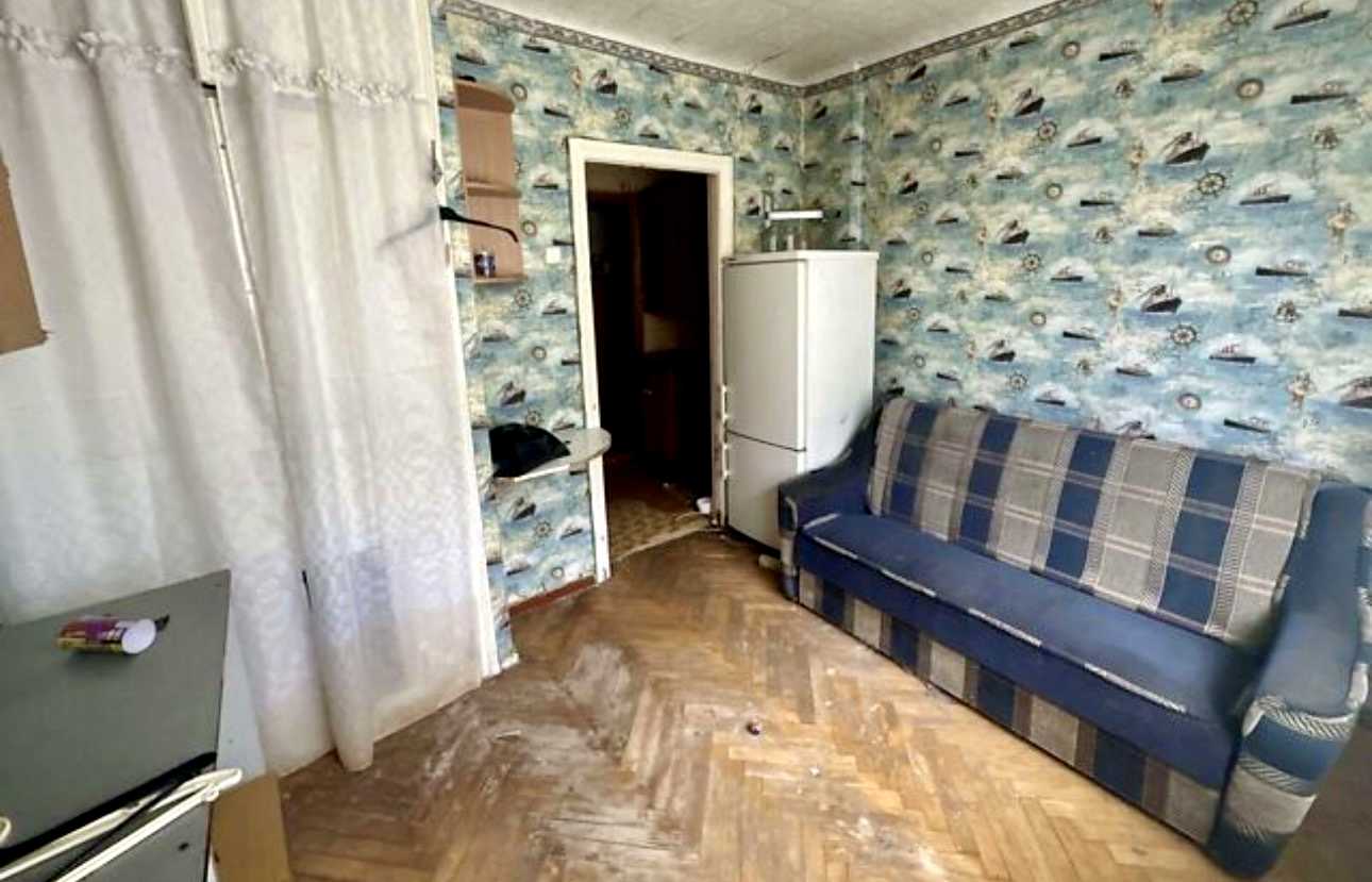 1878206777548333