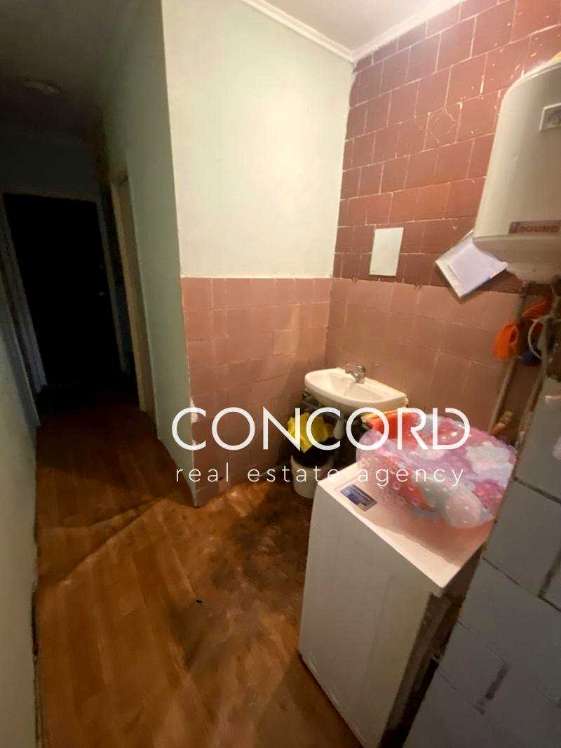 1878208325186307