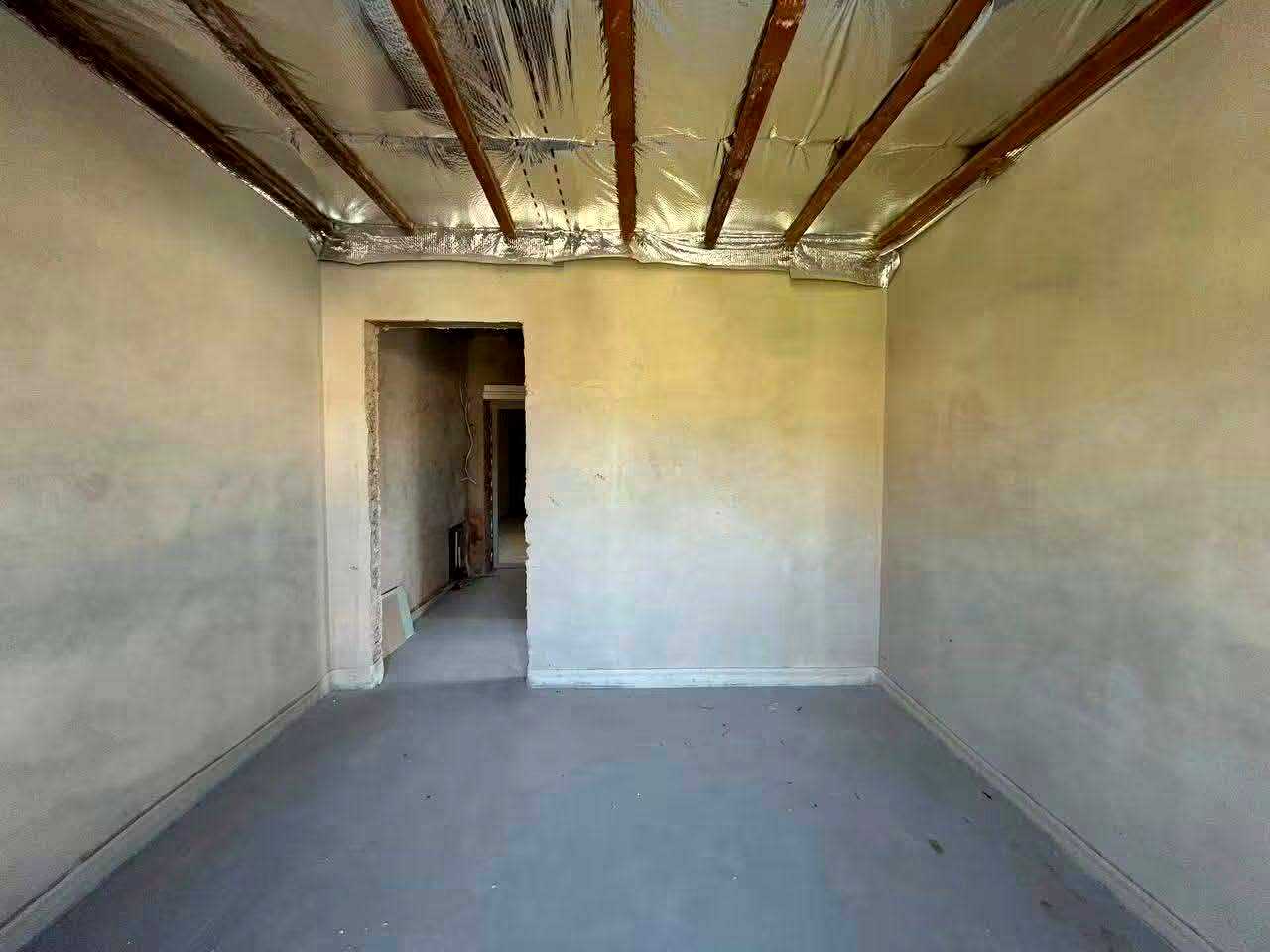 1878208966855827
