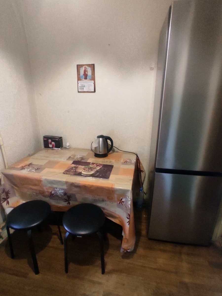 1878209260755935