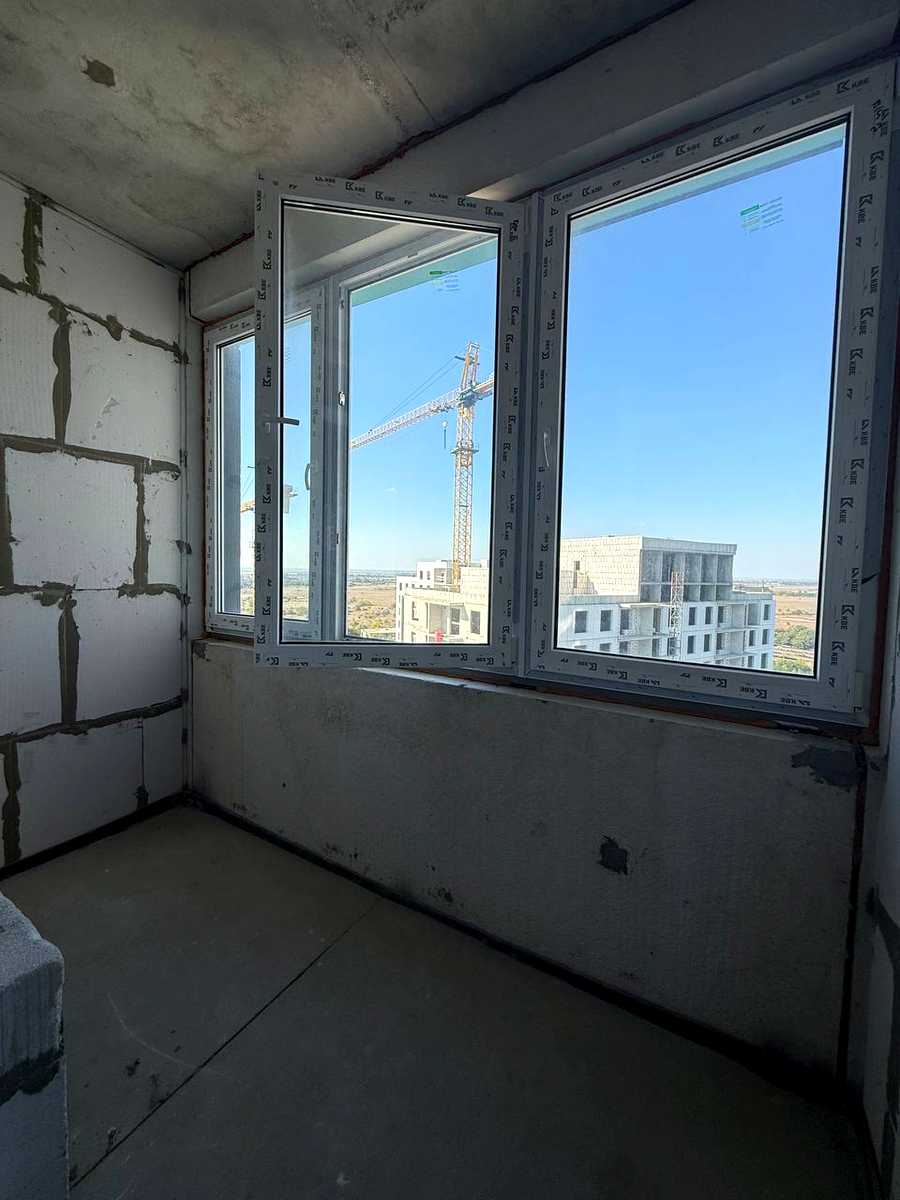 1878209300141670