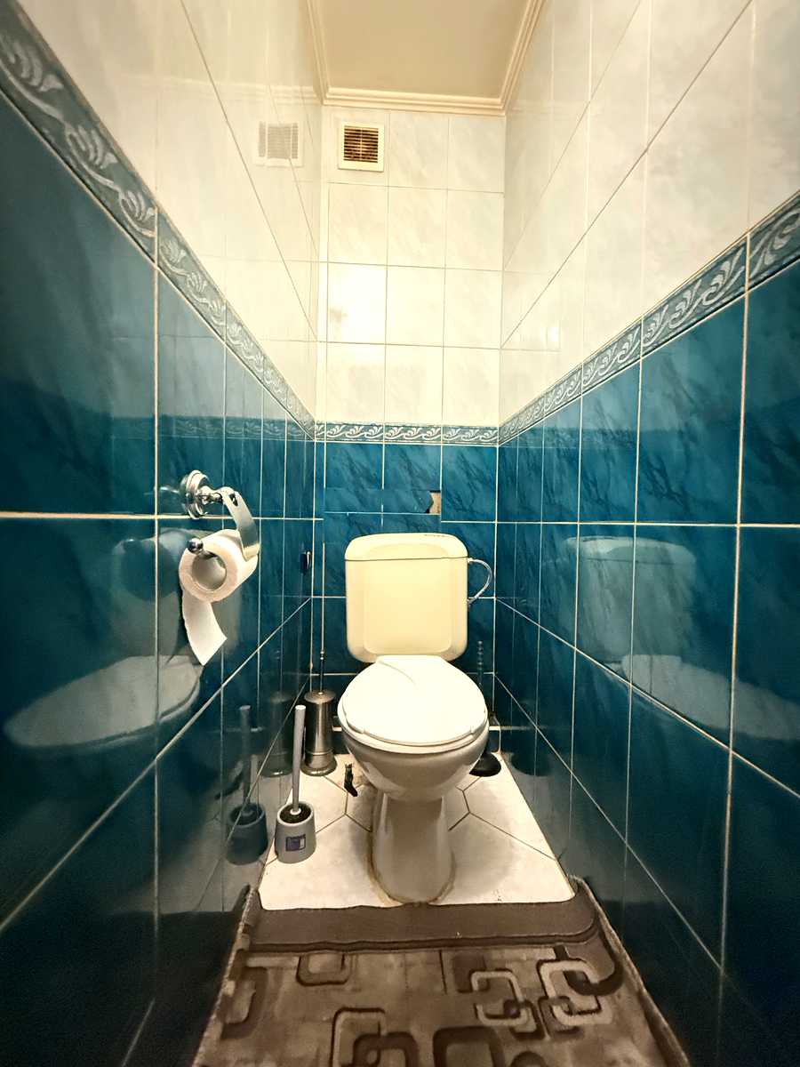 1878209410013241