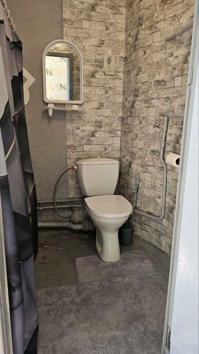 1878210908890315