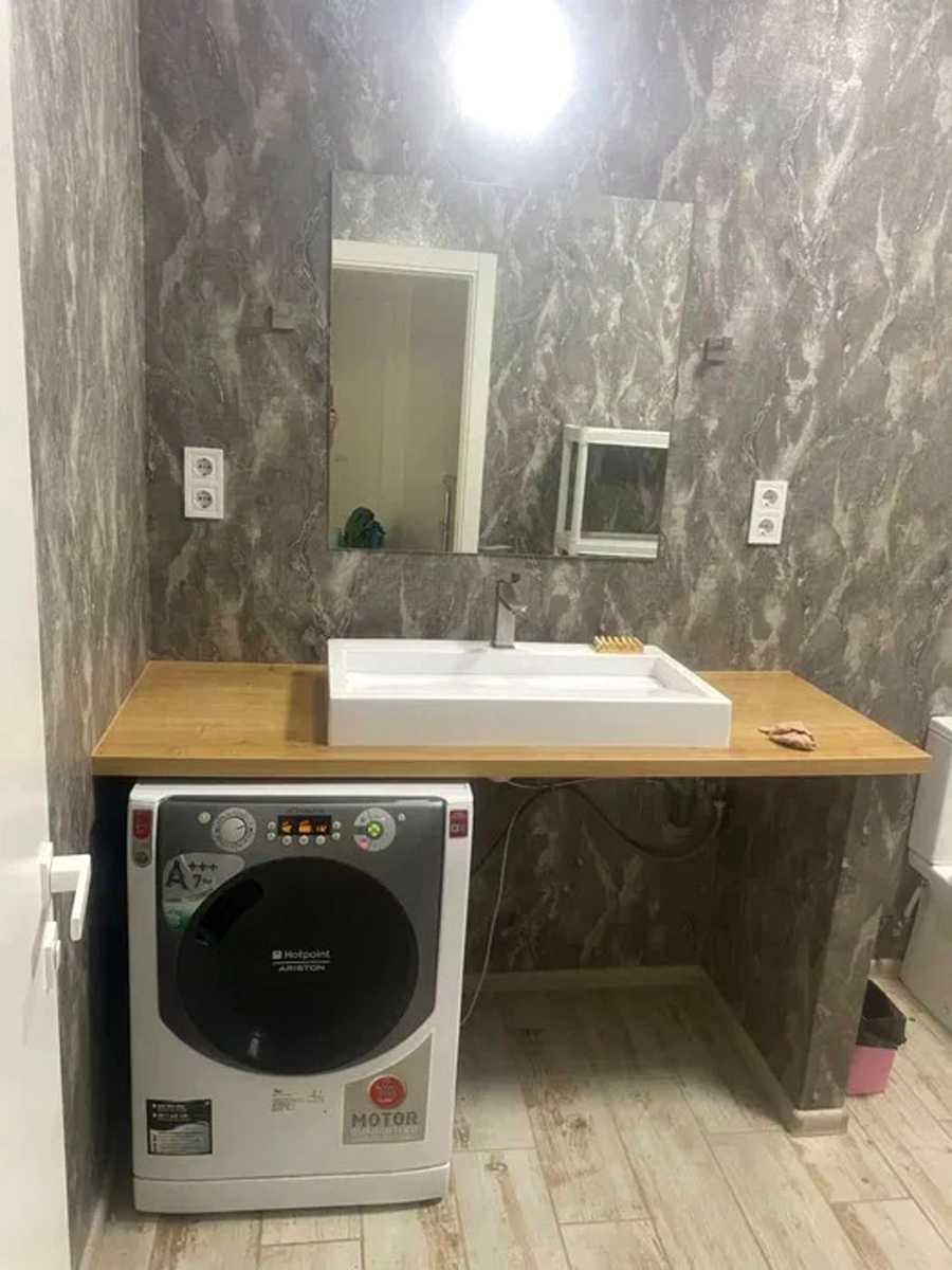 1878213171796647