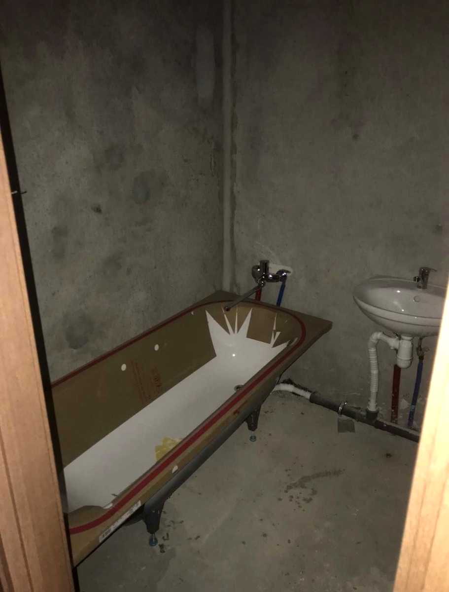 1878213635626256