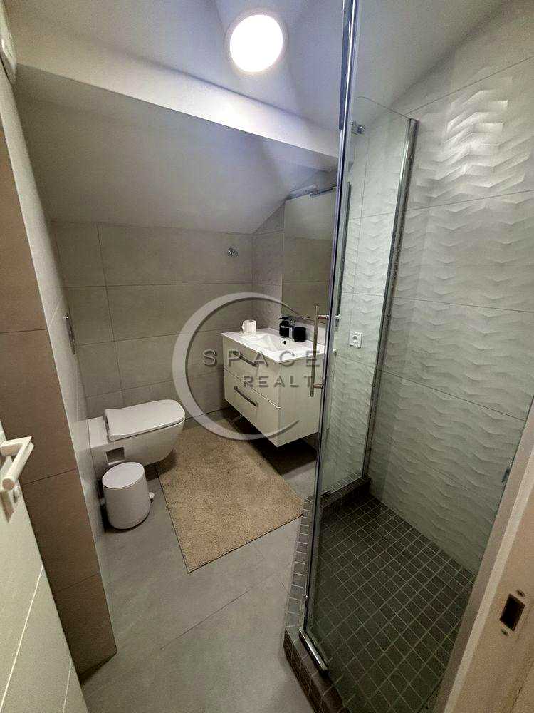 1878214206492692