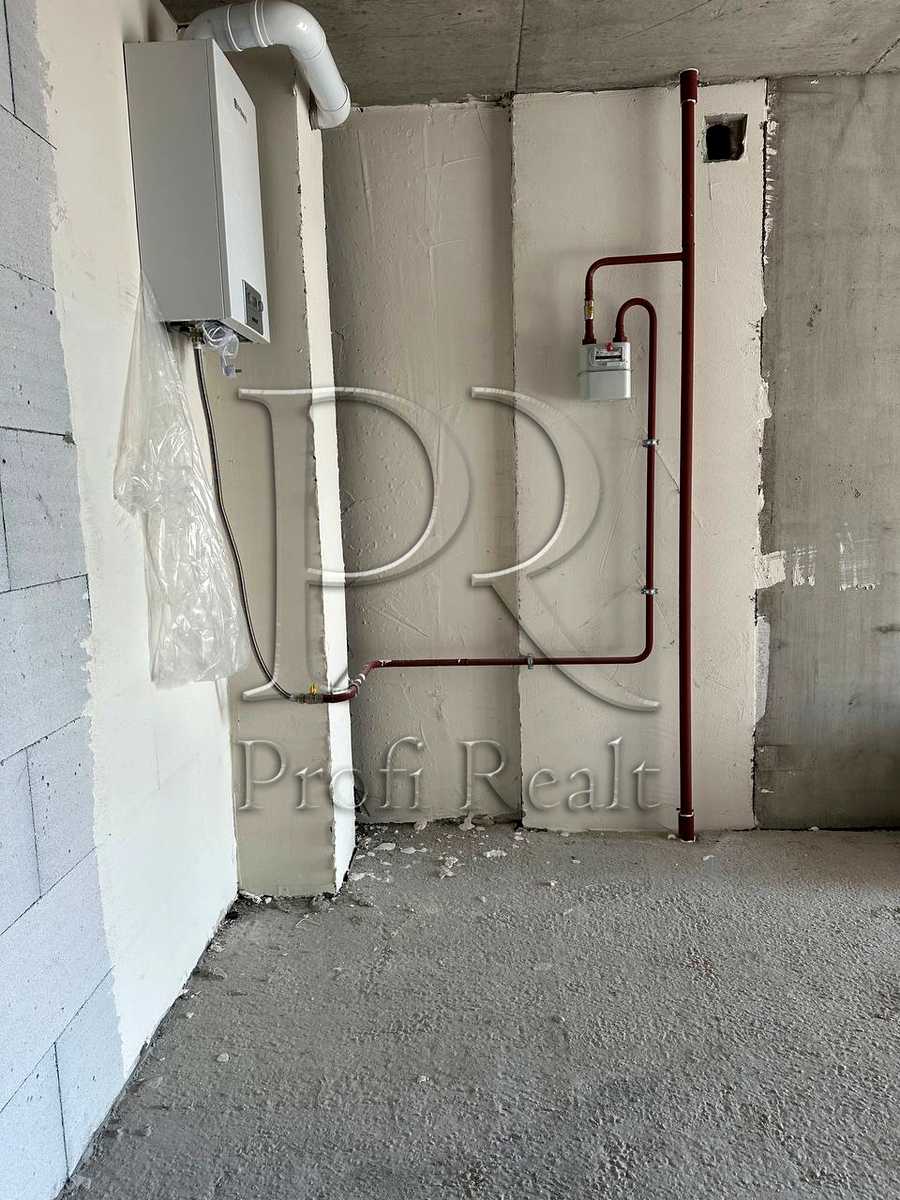 1878214352848433