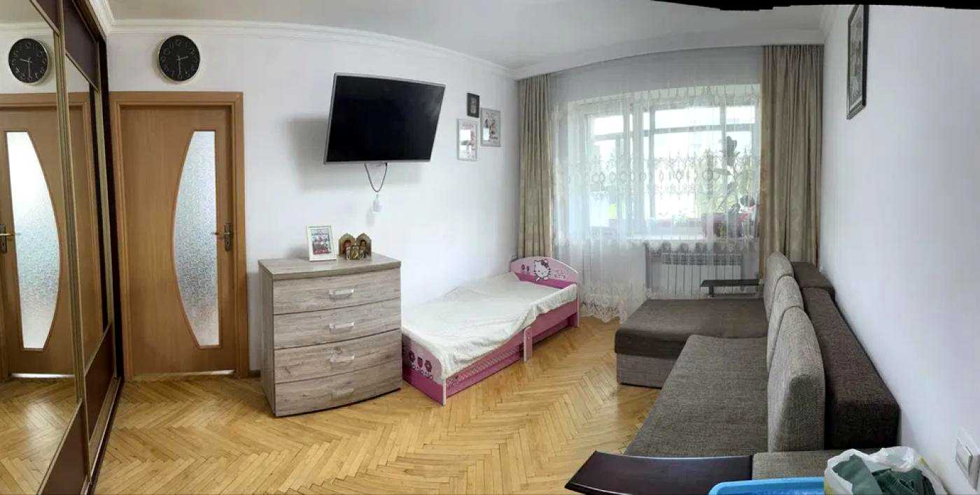 1878215484030271