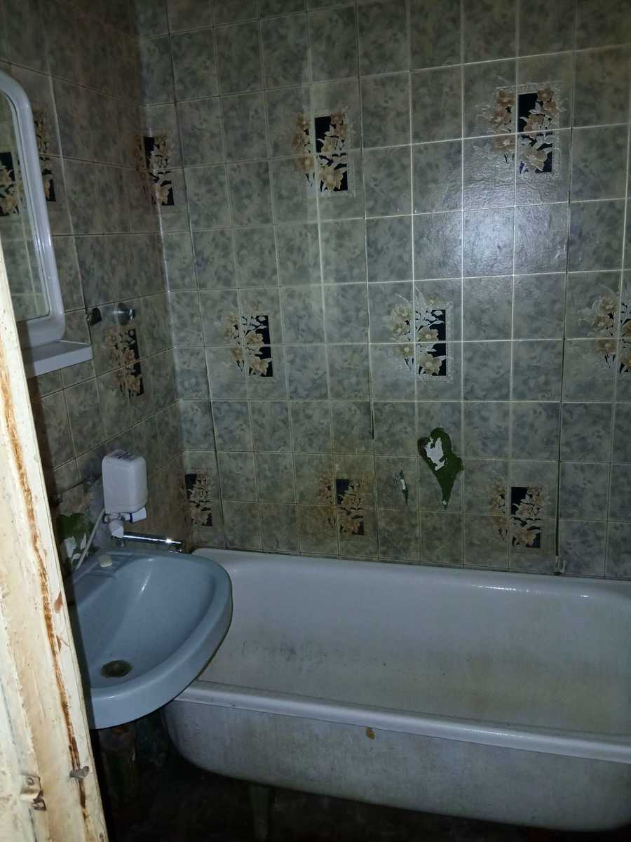 1878215581182907