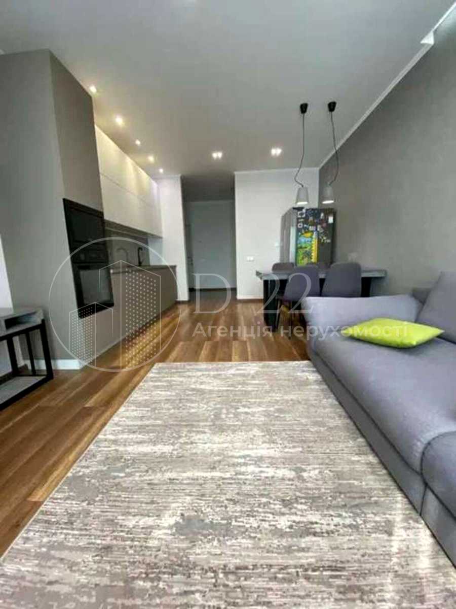 1878216772597838