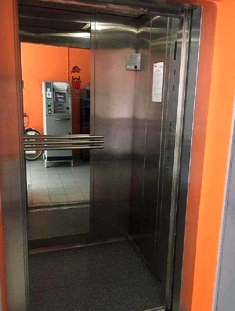 1878216988203927