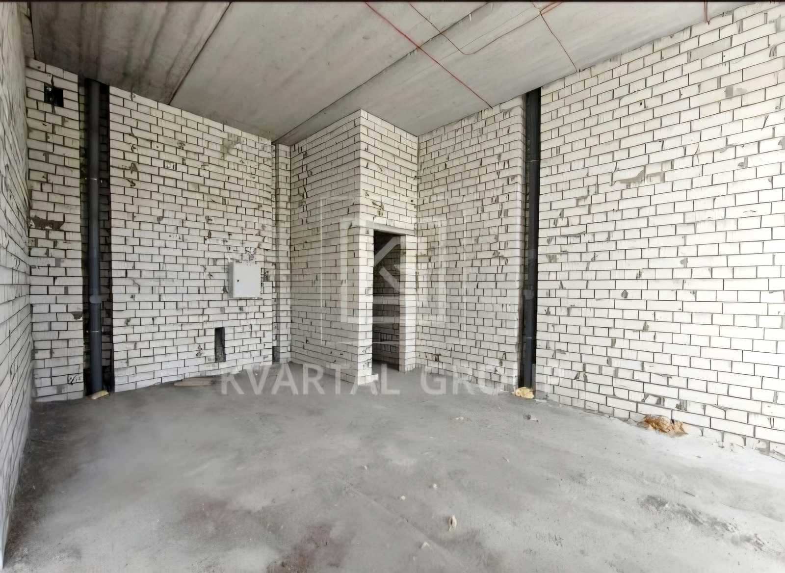 1878217925483037