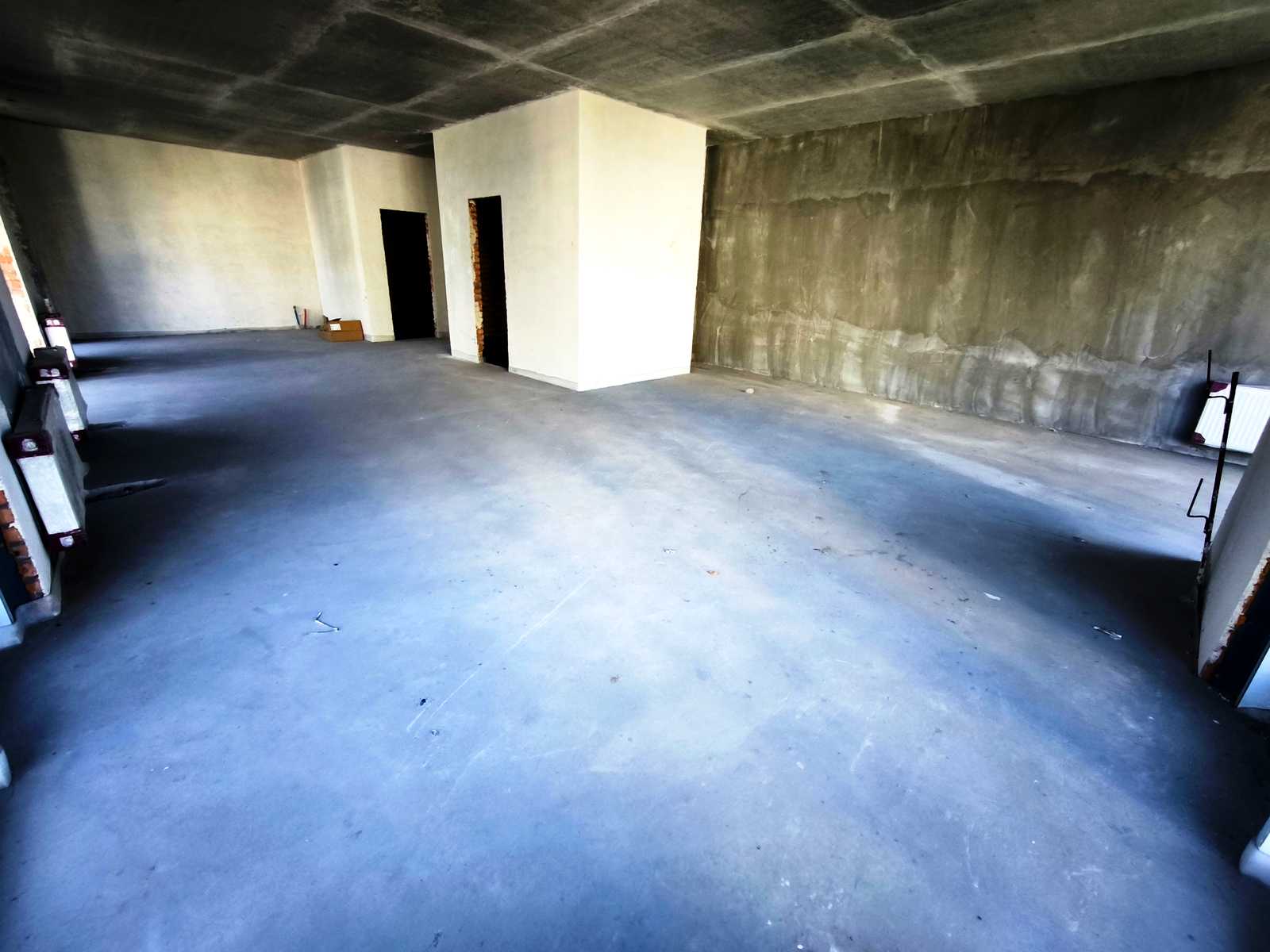 1878217956468194