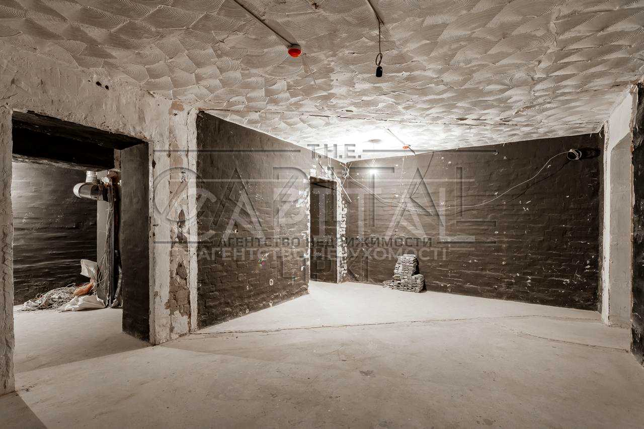 1878218378163369