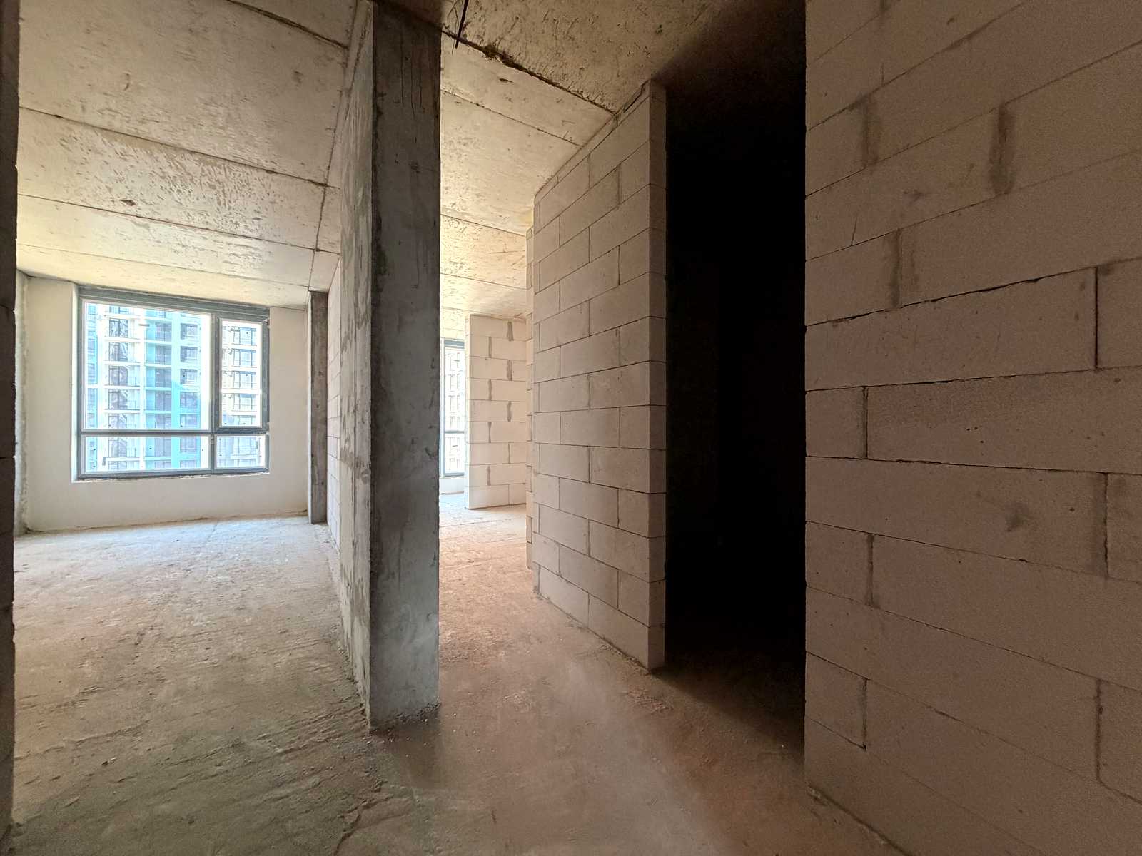 1878218394654594
