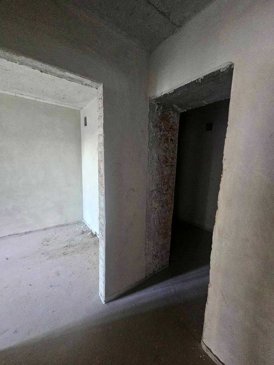 1878218529031071