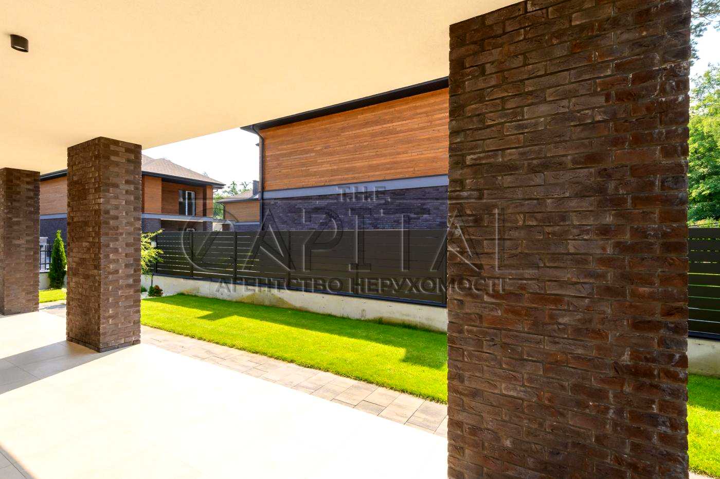 1878218927397013