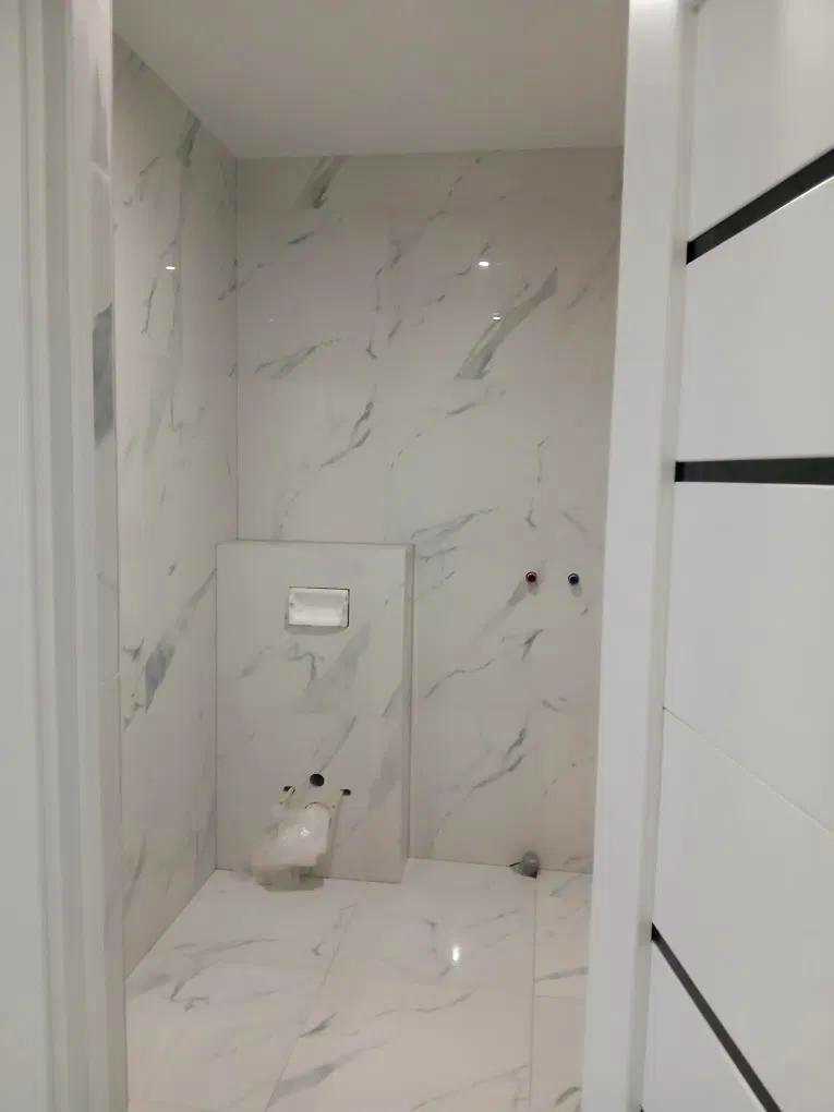 1878219191903158