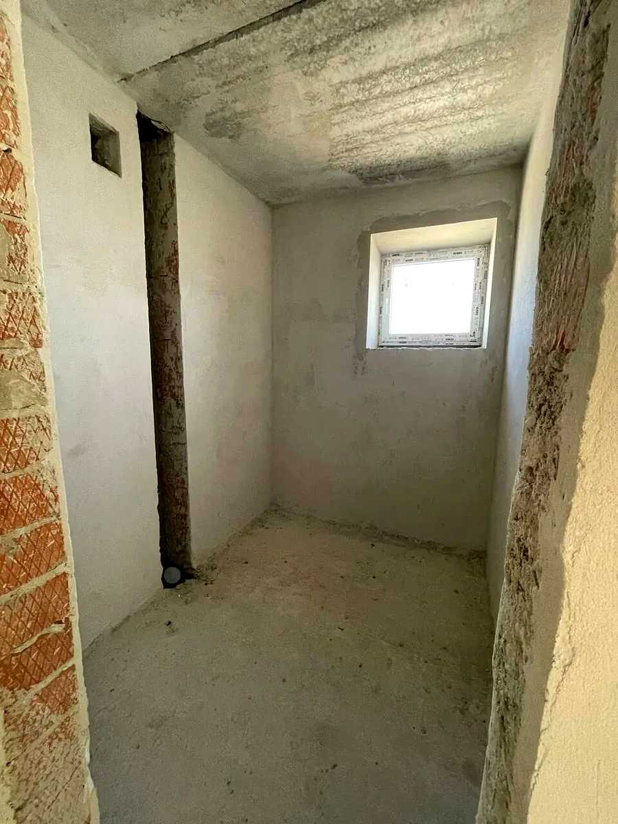 1878219774499155