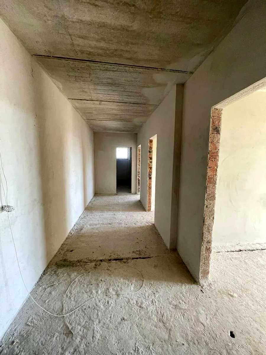 1878219775433781