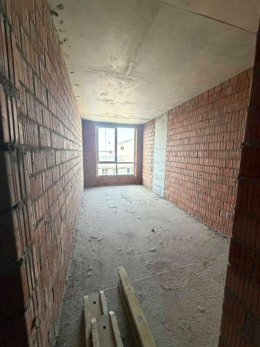 1878221727033864
