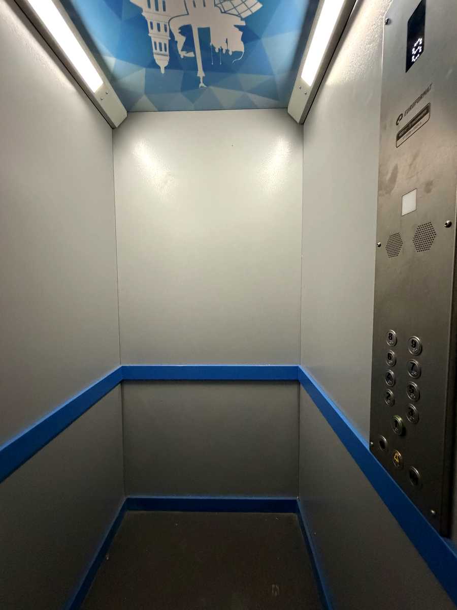 1878227191538904