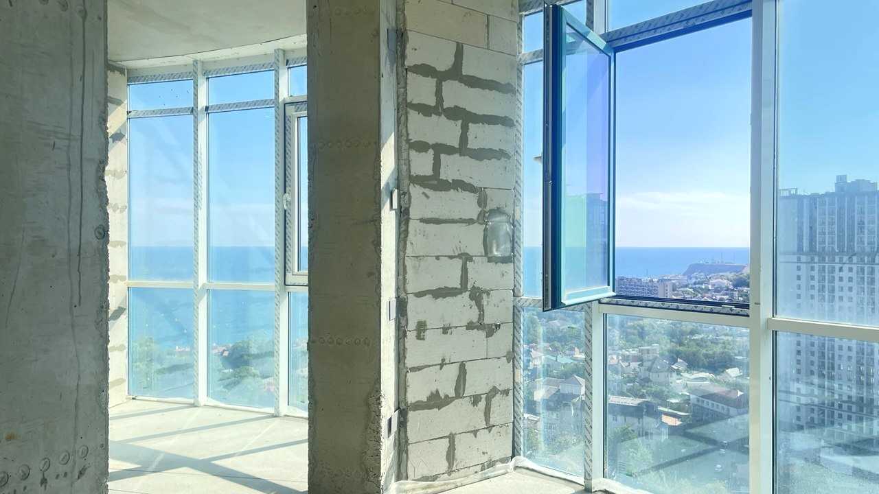 1878229333403709