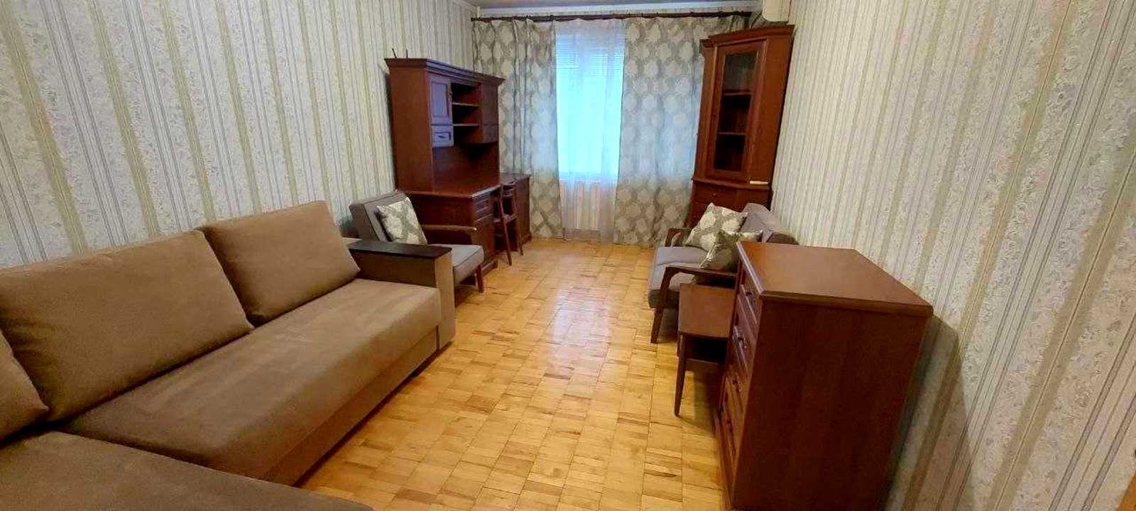 1878232009050953