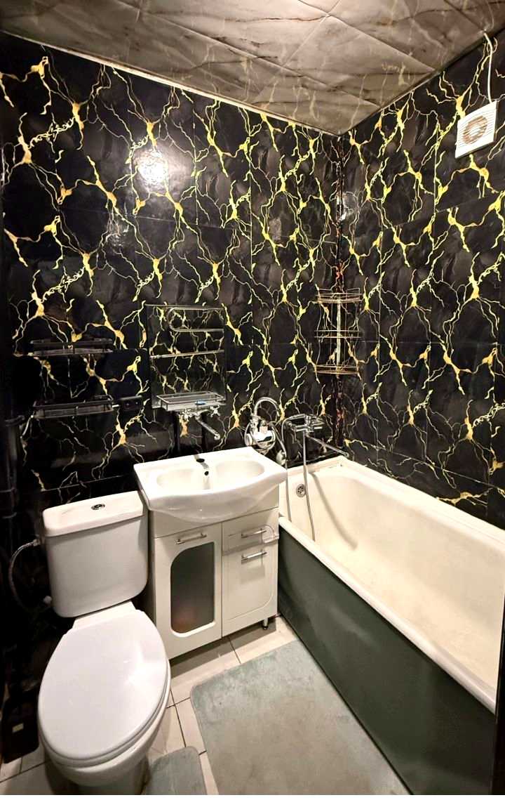 1878233939767534