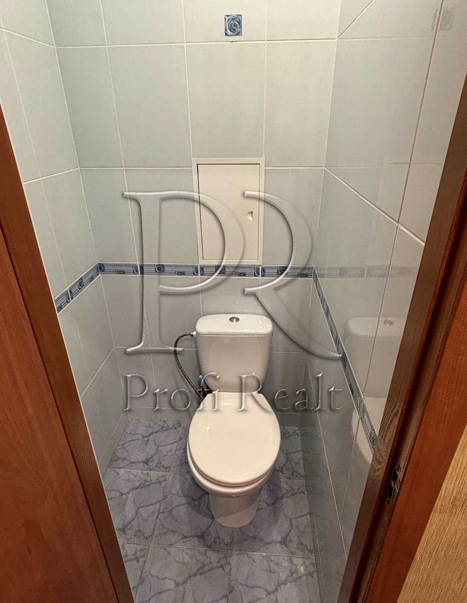 1878234744519417
