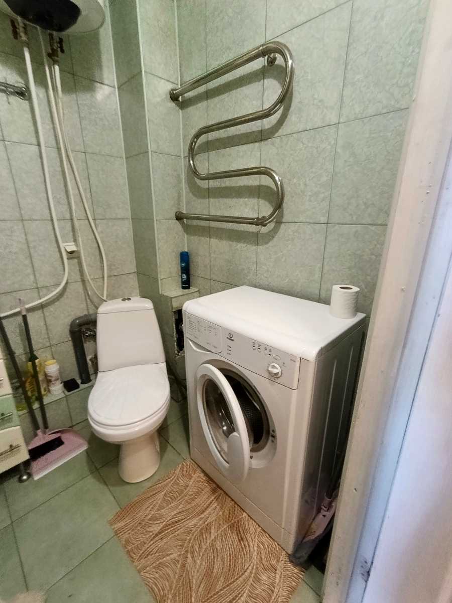 1878237408450806