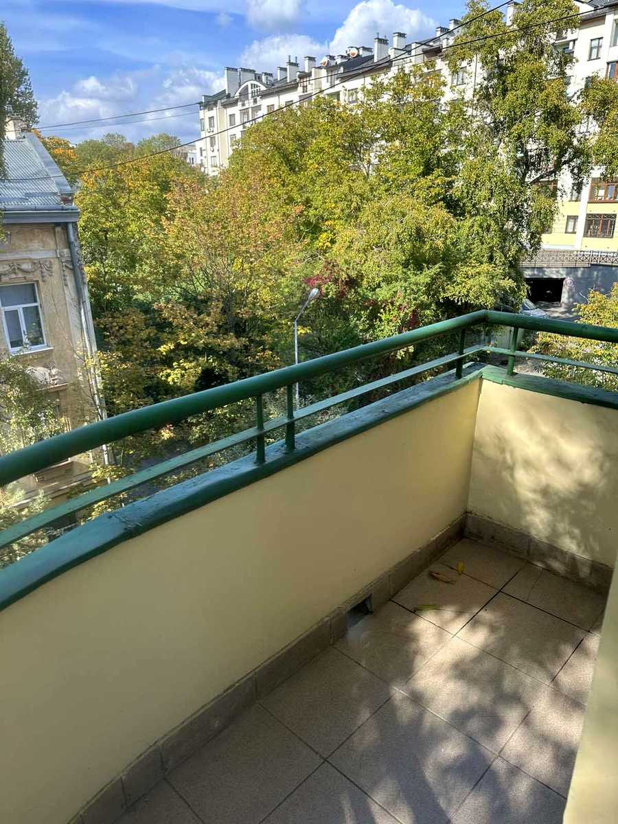 1878237867405765