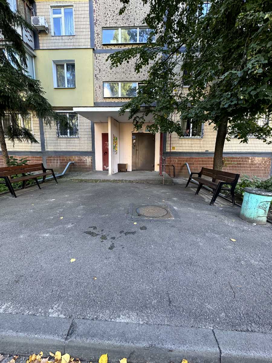 1878274792371363