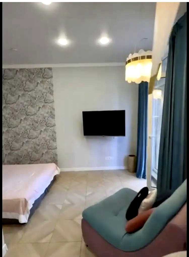 1878277604604543