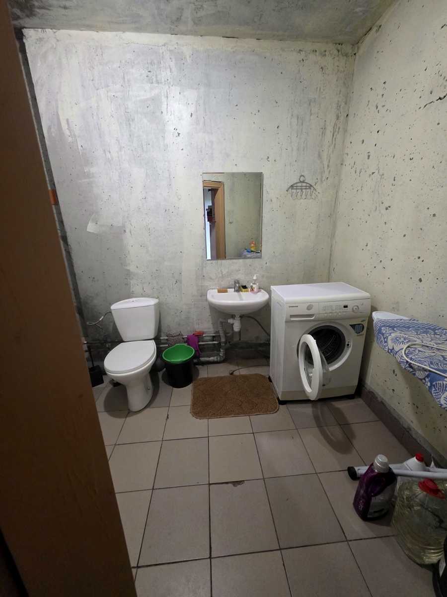1878279376446692