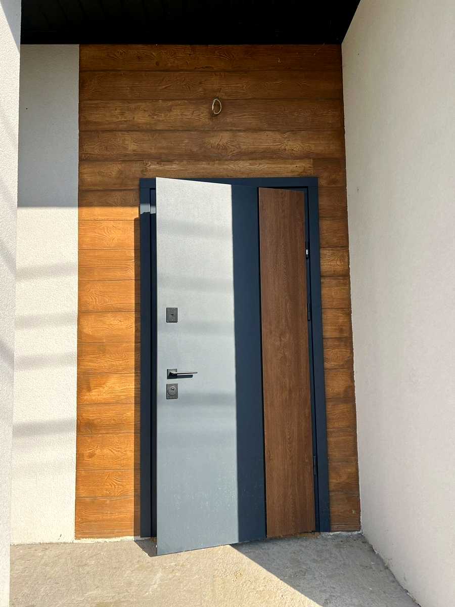 1878281214784386