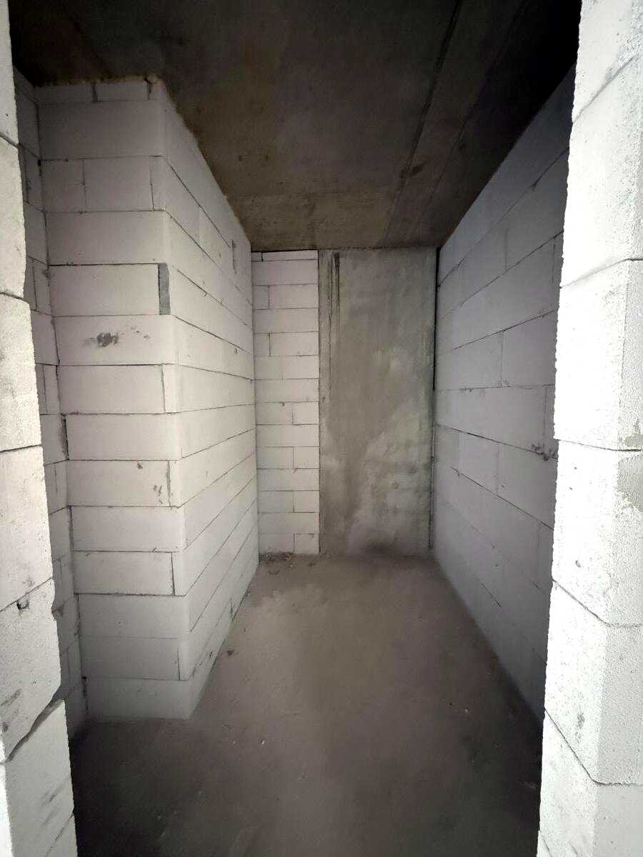 1878281476643553