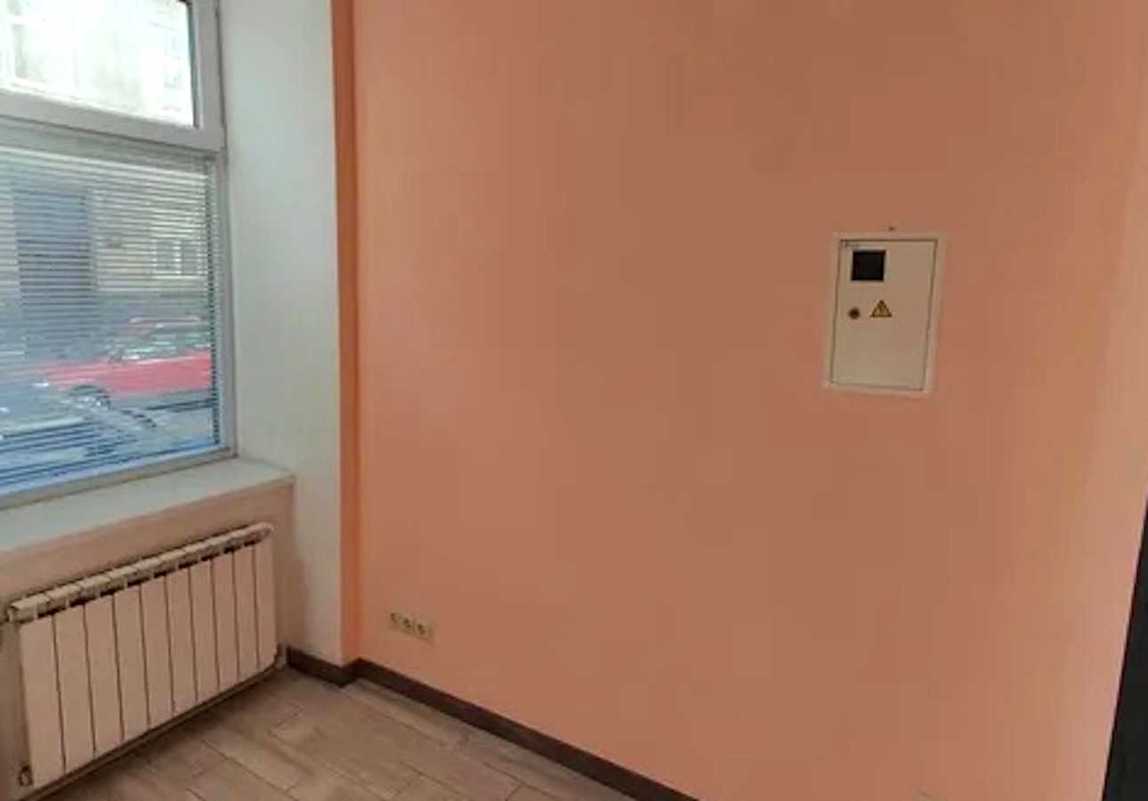 1878282105355215