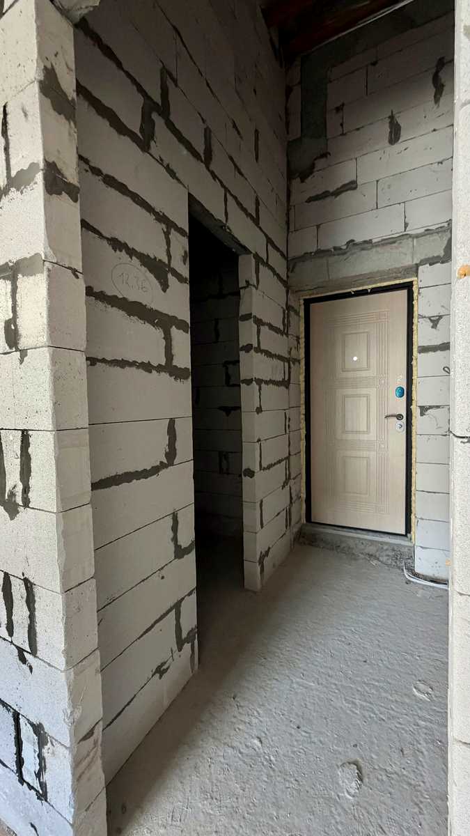 1878282853293915