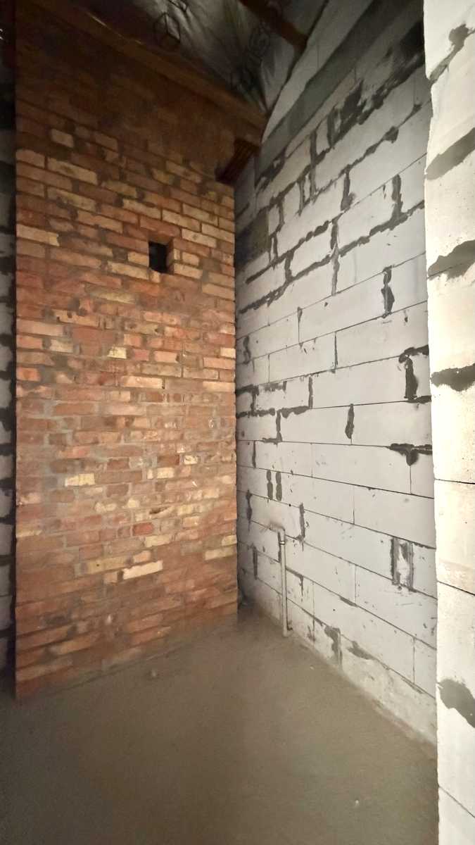 1878282861142799