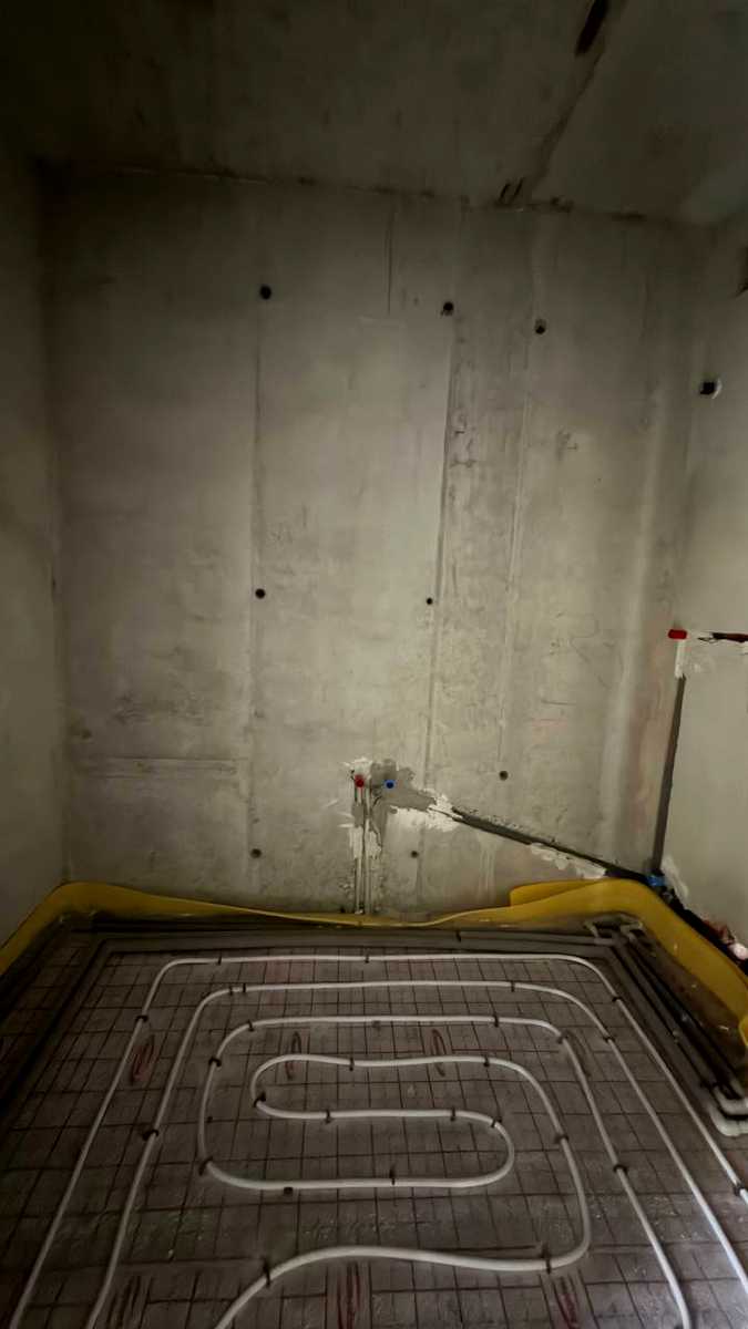 1878283259142165